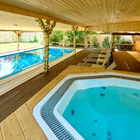Therme Airport Resort Corbeanca Екстер'єр фото